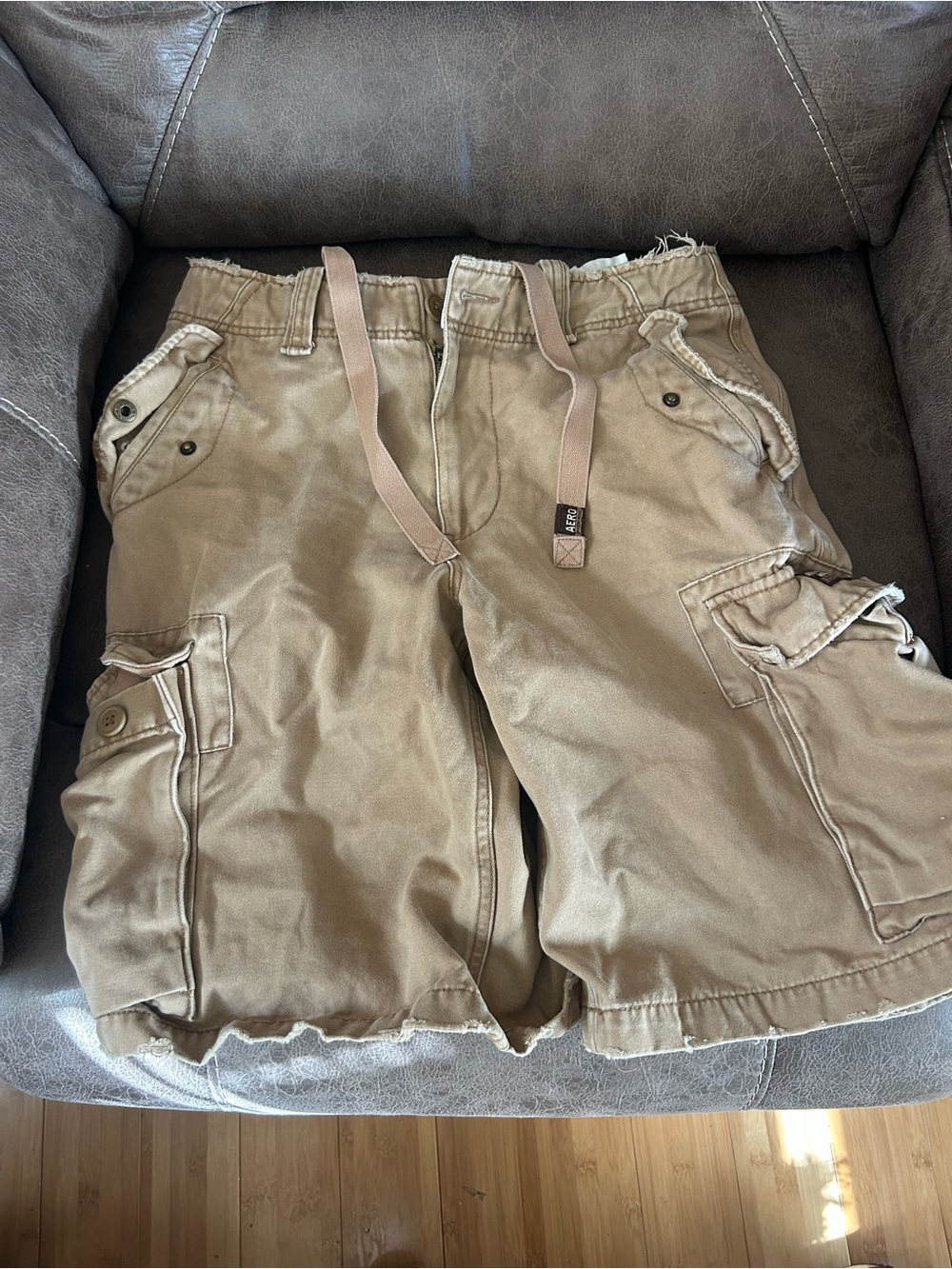 Aeropostale Men's Cargo Shorts - Tan